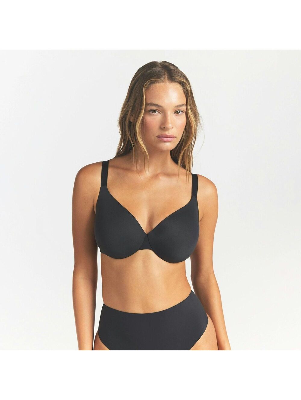 SKIMS NWT Smoothing Intimates Full Coverage Lightly Lined Bra - Size 36C